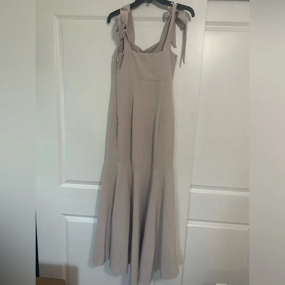 Show me your mumu Barcelona Ruffle Dress - Picture 5 of 8